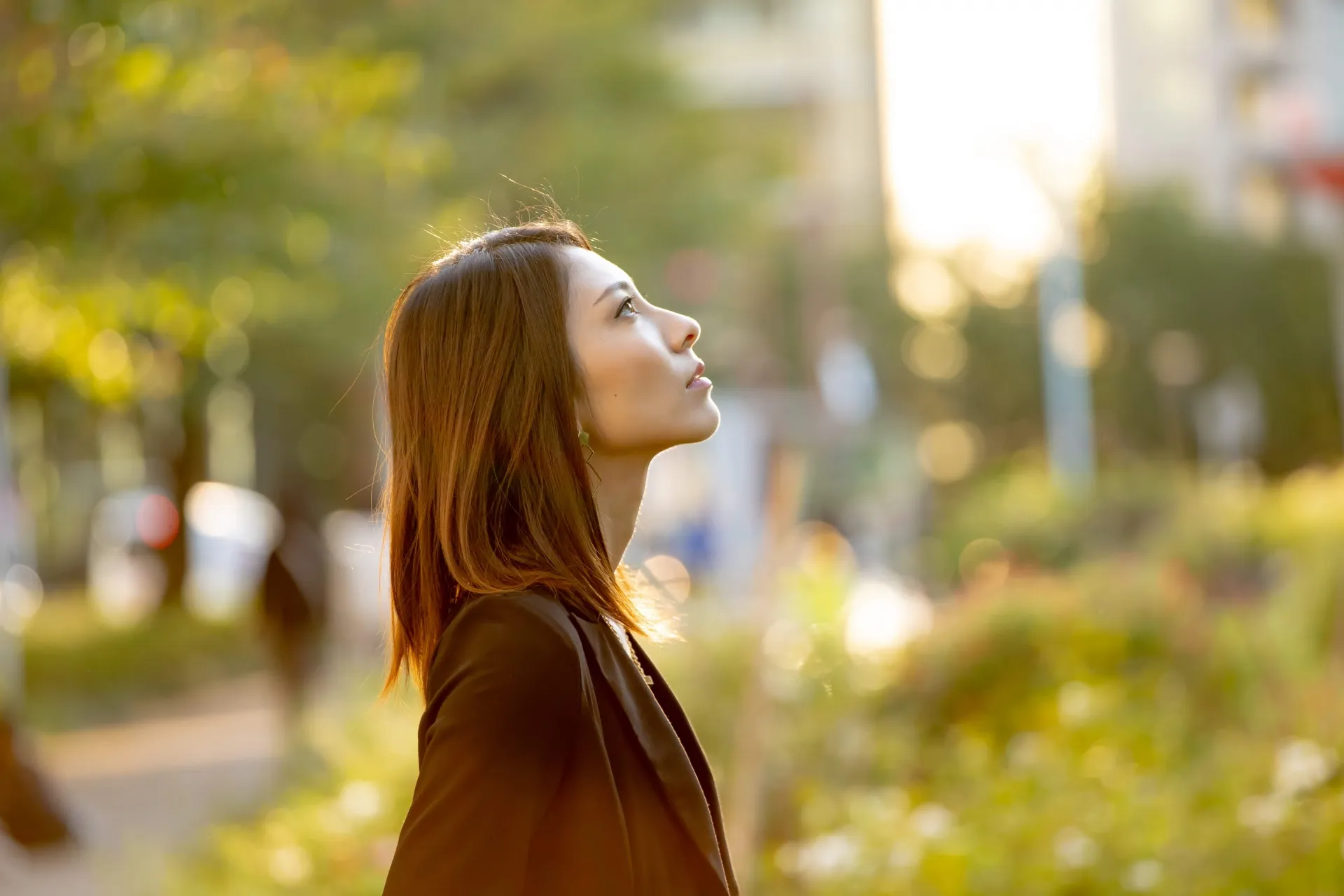 不安を抱える女性